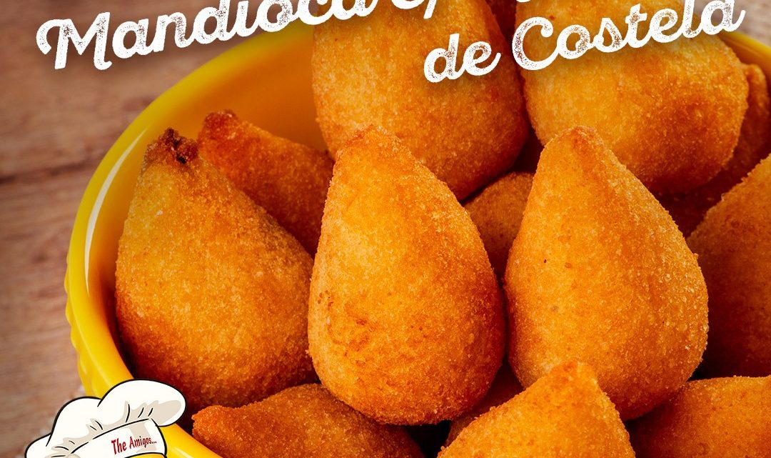 VAI UMA DELICIOSA COXINHA DE MANDIOCA COM RECHEIO DE COSTELA?